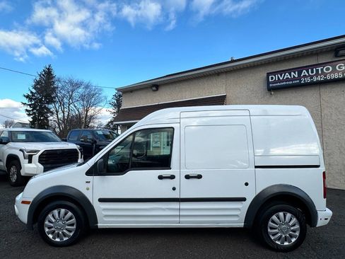 Used 2012 Ford Transit Connect XLT image 3
