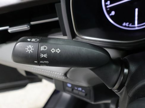 Used 2021 Toyota Avalon Limited w/ Advanced Safety Package AWD/4WD image 37
