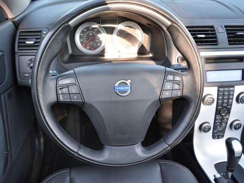 Used 2012 Volvo C70 T5 FWD image 17