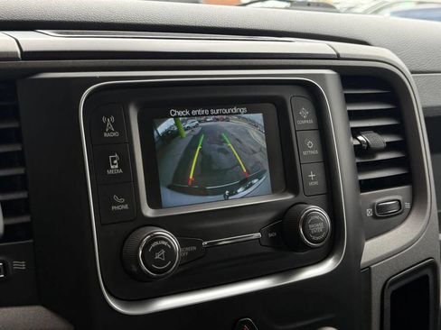 Used 2018 RAM 2500 Tradesman w/ Chrome Appearance Group image 22