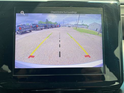 Used 2023 Jeep Grand Cherokee Altitude AWD/4WD image 22