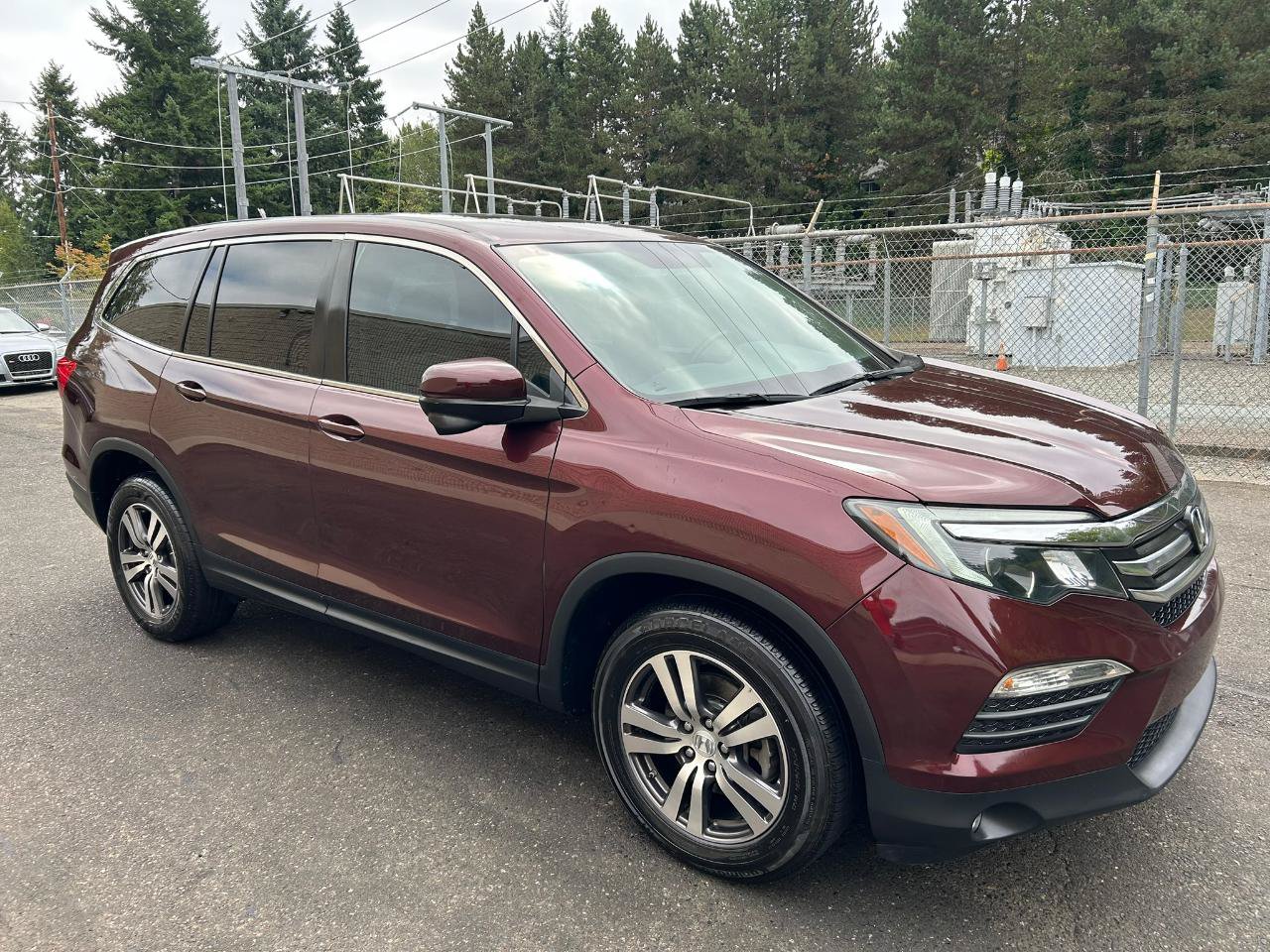 Used 2017 Honda Pilot EX-L image 3