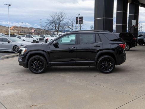 New 2026 GMC Terrain Elevation w/ Elevation Premium Package image 4