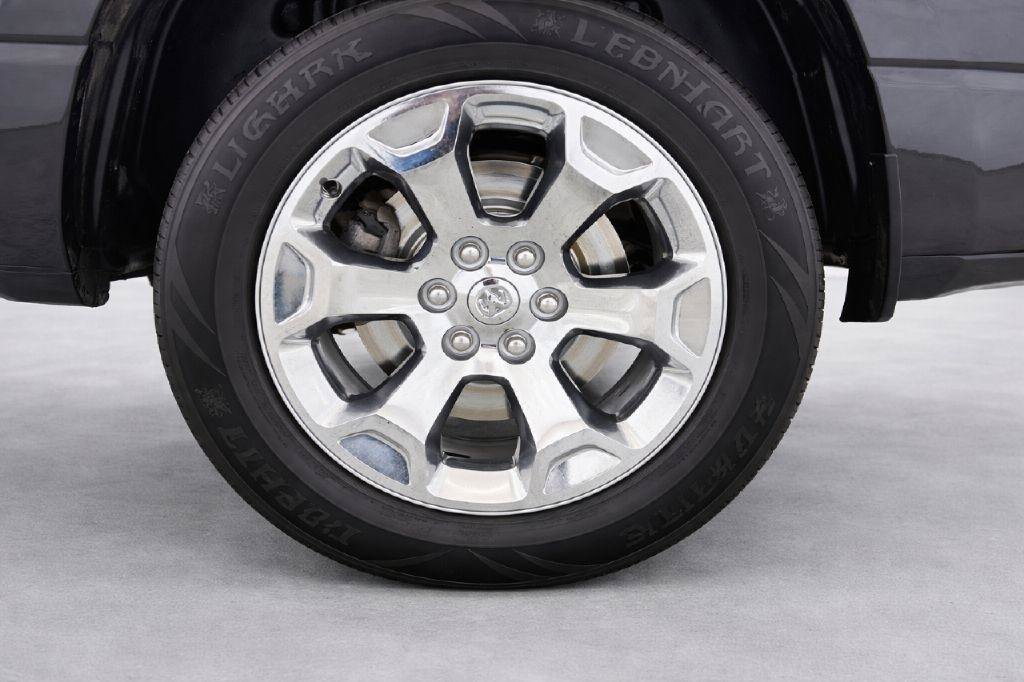 Used 2020 RAM 1500 Big Horn RWD image 28