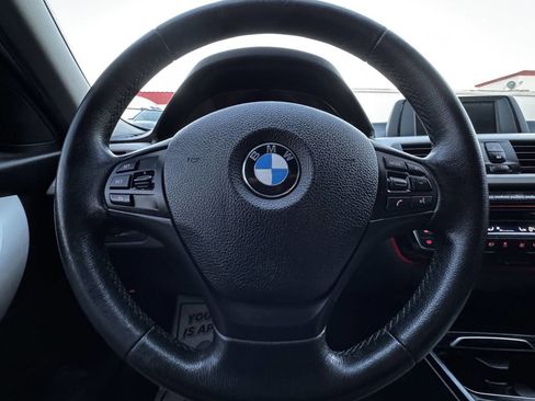 Used 2018 BMW 320i Sedan image 15