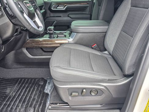 Used 2026 GMC Sierra 1500 Elevation AWD/4WD image 14