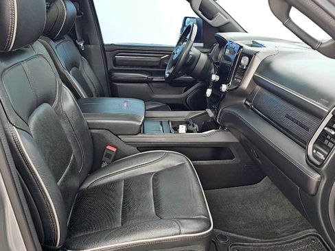 Used 2022 RAM 1500 Limited image 21