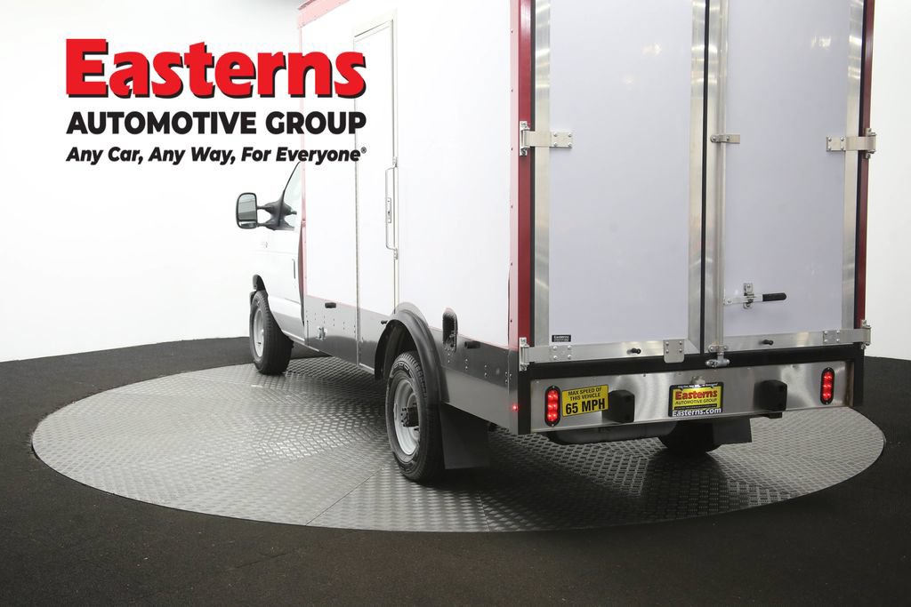 Used 2023 Ford E-350 and Econoline 350 Super Duty w/ Power Windows & Locks Group RWD image 34