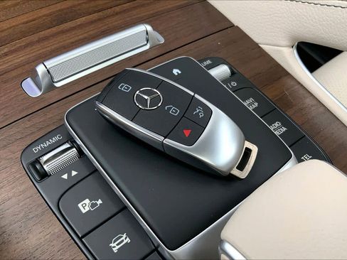 New 2026 Mercedes-Benz GLE 350 4MATIC image 21