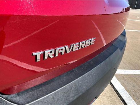 Used 2020 Chevrolet Traverse LT w/ LT Premium Package image 29