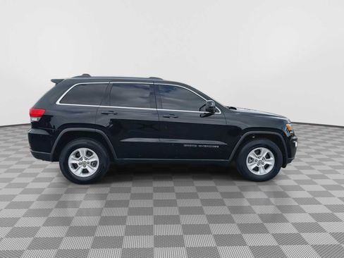 Used 2017 Jeep Grand Cherokee Laredo w/ Quick Order Package 2BE RWD image 9