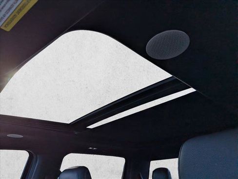 Used 2021 Ford F150 Raptor w/ Equipment Group 801A High image 17