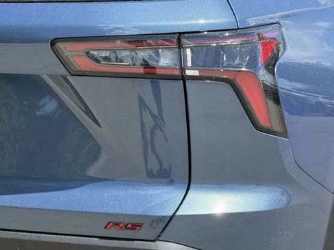 New 2026 Chevrolet Equinox RS w/ Convenience Package III FWD image 7