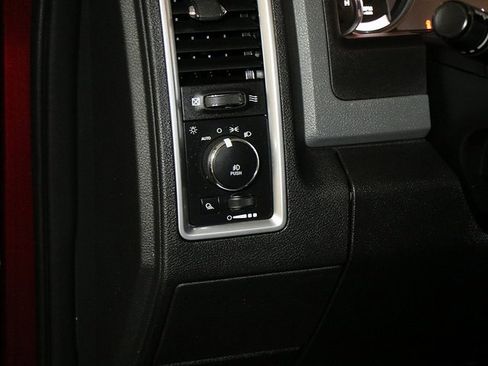 Used 2017 RAM 1500 Big Horn image 26