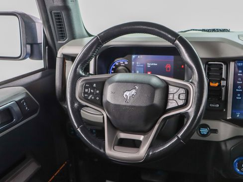 Used 2022 Ford Bronco Badlands AWD/4WD image 12