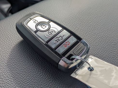 New 2025 Ford F150 Lariat w/ Equipment Group 502A High image 36