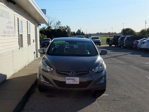 Used 2014 Hyundai Elantra SE w/ Option Group 02 image 5