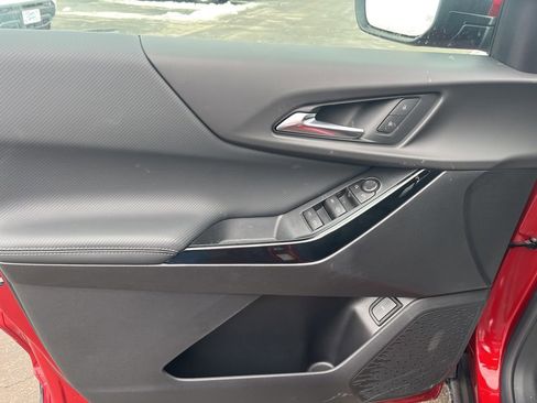 New 2026 Chevrolet Equinox LT w/ Convenience Package II image 12