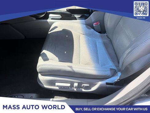 Used 2010 Honda Accord EX-L image 7
