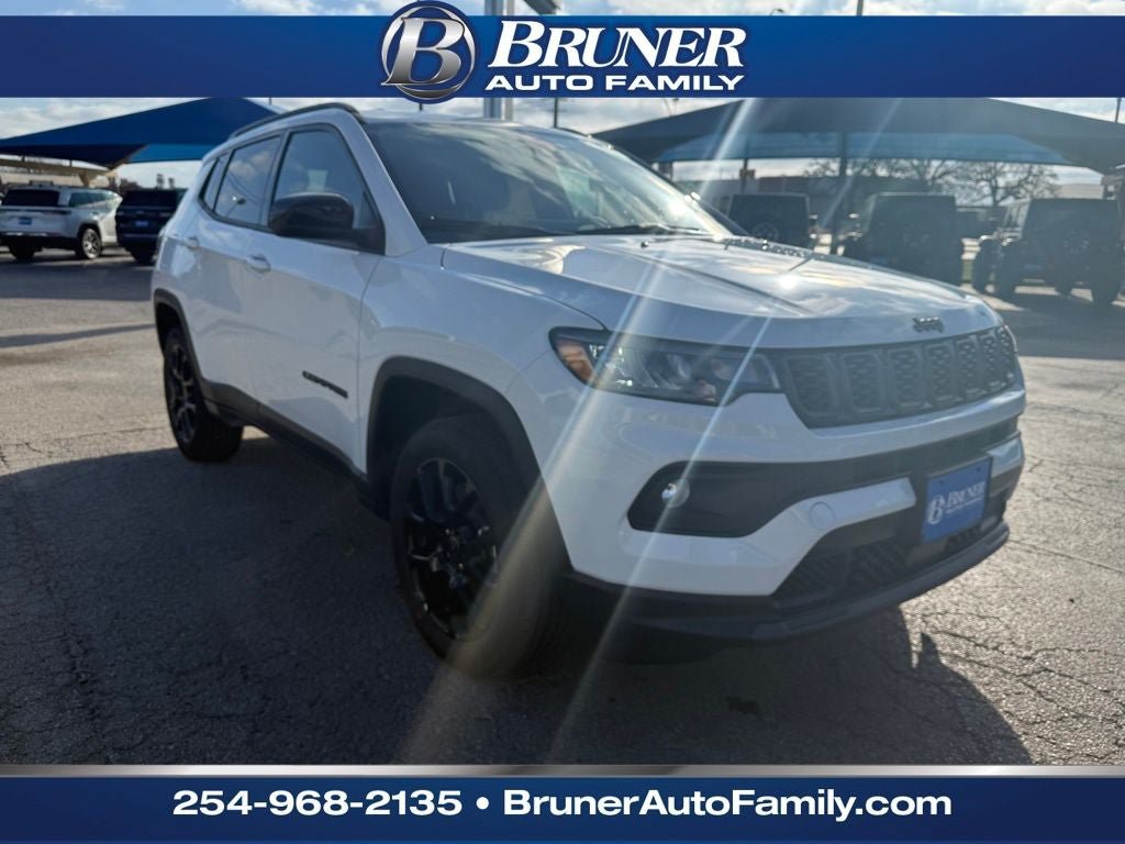 New 2026 Jeep Compass Latitude AWD/4WD image 3