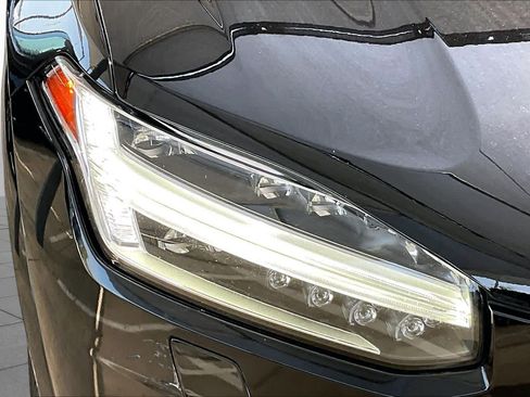 Used 2020 Volvo XC90 T6 Inscription w/ Protection Package Premier AWD/4WD image 27