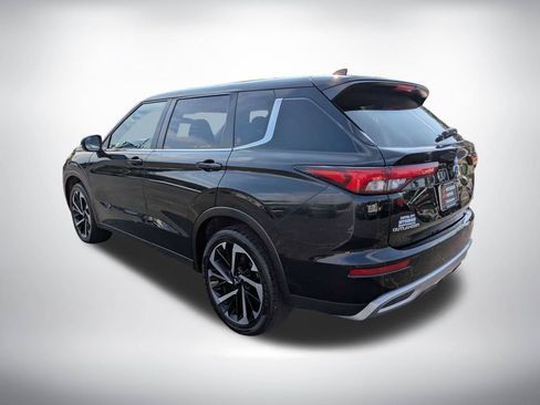 Used 2024 Mitsubishi Outlander SE AWD/4WD image 6