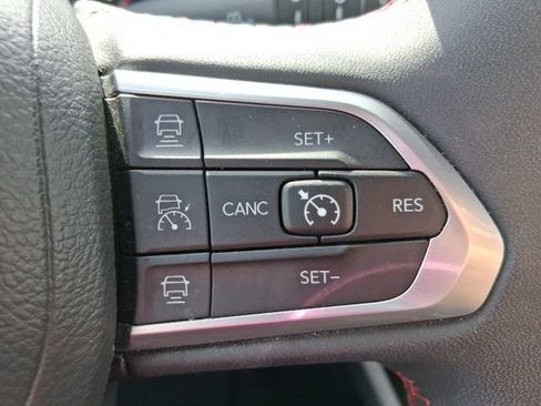 Used 2025 Jeep Compass Limited AWD/4WD image 20