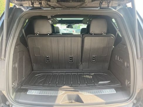 Used 2023 GMC Yukon Denali AWD/4WD image 14