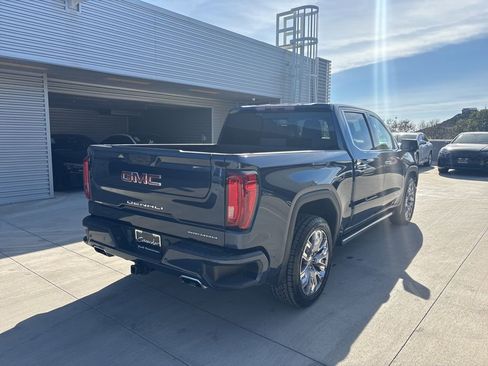 Used 2022 GMC Sierra 1500 Denali w/ Denali Reserve Package image 6