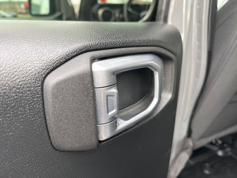 Used 2020 Jeep Wrangler Unlimited Sport image 22