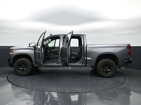 Used 2021 Chevrolet Silverado 1500 Custom Trail Boss w/ LPO, Dark Essentials Package AWD/4WD image 48