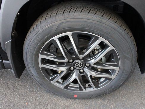 New 2026 Toyota Corolla Cross XLE image 58