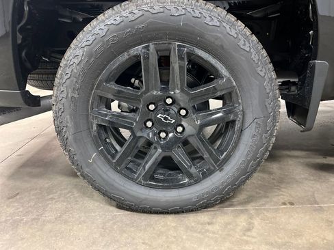 New 2026 Chevrolet Silverado 1500 RST w/ RST Select Package AWD/4WD image 9