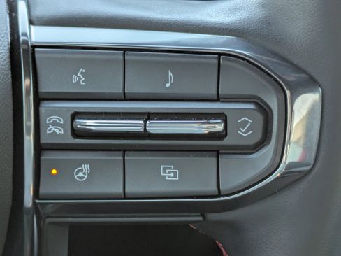 Certified 2023 GMC Canyon AT4X image 27