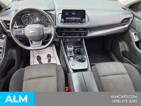 Used 2025 Nissan Rogue SV FWD image 10