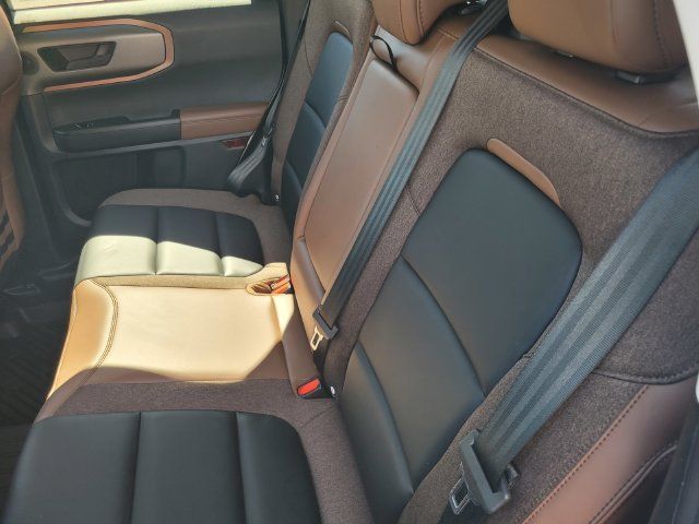 Certified 2025 Ford Bronco Sport Outer Banks w/ Outer Banks Tech Package+ AWD/4WD image 13