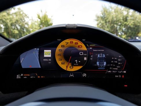 Used 2025 Ferrari Roma Spider RWD image 34