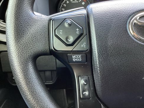 Used 2021 Toyota Tacoma SR w/ SR Convenience Package image 19