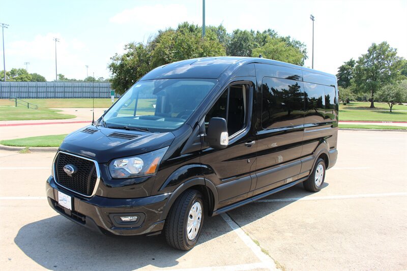 Used 2023 Ford Transit 350 XLT RWD image 1