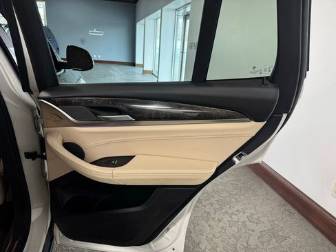 Used 2018 BMW X3 xDrive30i image 25