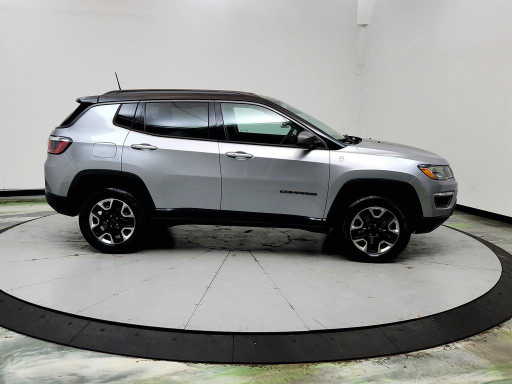 Used 2018 Jeep Compass Trailhawk AWD/4WD image 4