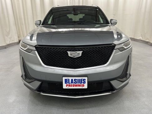 Used 2023 Cadillac XT6 Sport image 32