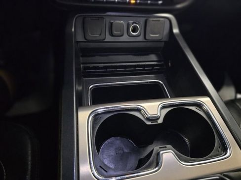 Used 2018 GMC Sierra 3500 Denali w/ Duramax Plus Package image 40