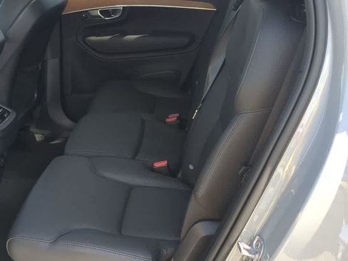 Certified 2024 Volvo XC90 B6 Plus w/ Protection Package Premier AWD/4WD image 18