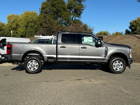 New 2026 Ford F250 XLT w/ 360-Degree Camera Package image 2