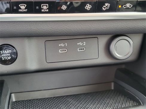 Used 2026 Nissan Rogue SV image 29