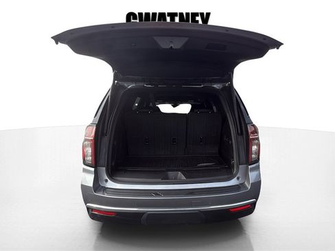 Used 2022 Chevrolet Tahoe LT w/ Luxury Package image 19