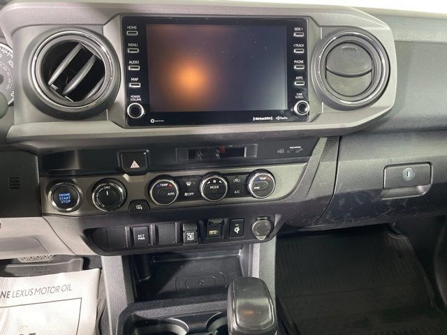 Used 2023 Toyota Tacoma TRD Off-Road w/ Black Out Package (TMS) AWD/4WD image 15