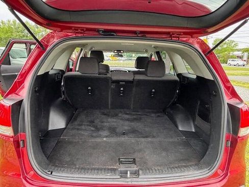 Used 2016 Kia Sorento FWD image 11