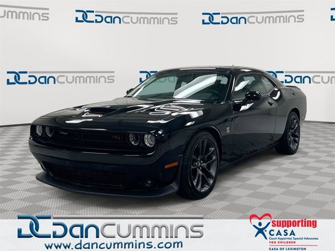 Used 2023 Dodge Challenger R/T Scat Pack image 1
